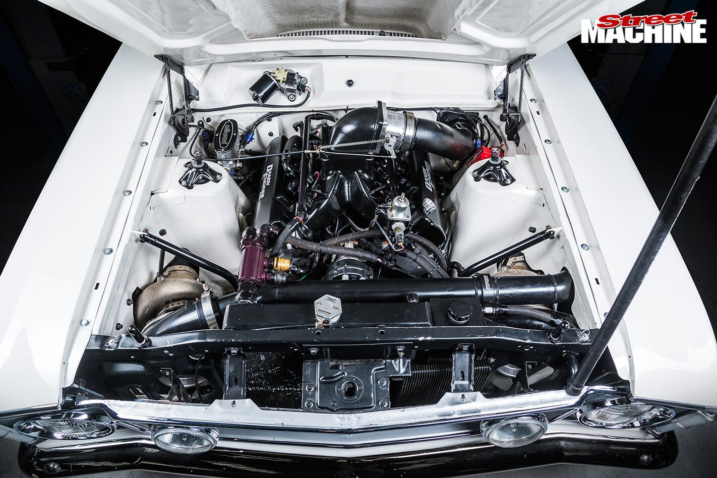 Ford XW Fairmont engine bay