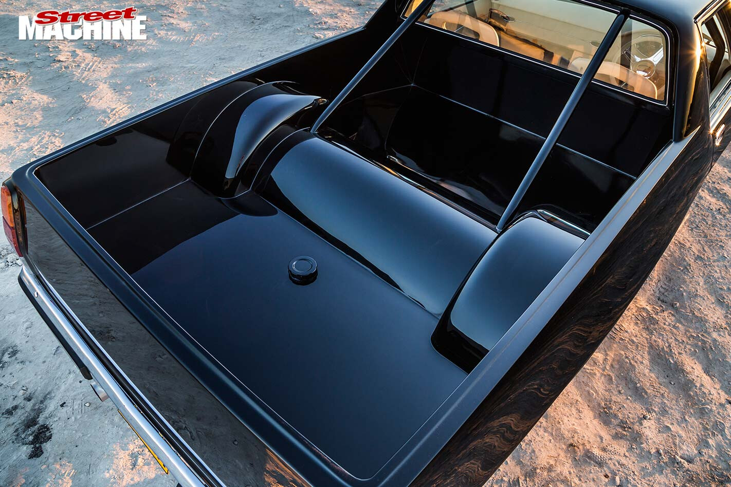 Holden HQ ute tray
