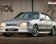 Holden VK Calais