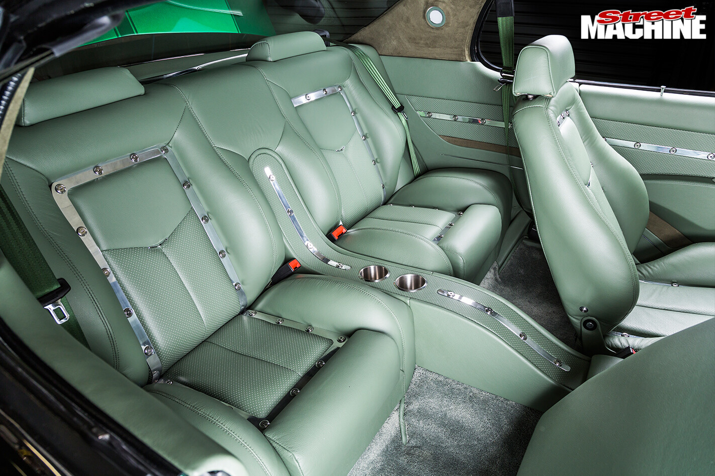 holden-hq-tuffhq-interior-rear