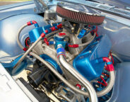 Holden HQ Monaro engine bay