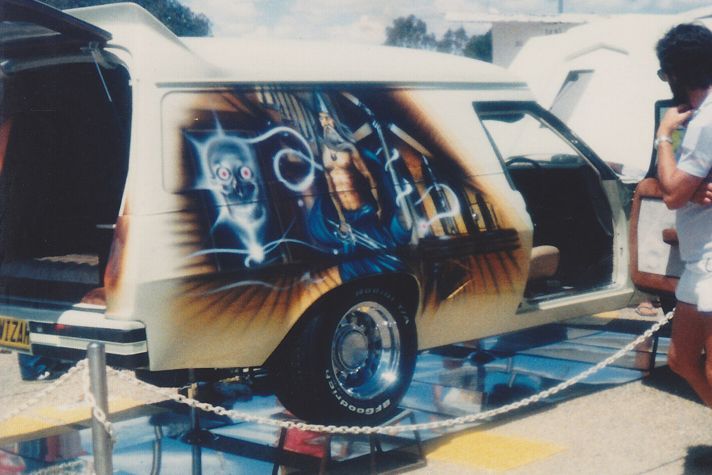 429 Ford -powered HZ Sandman