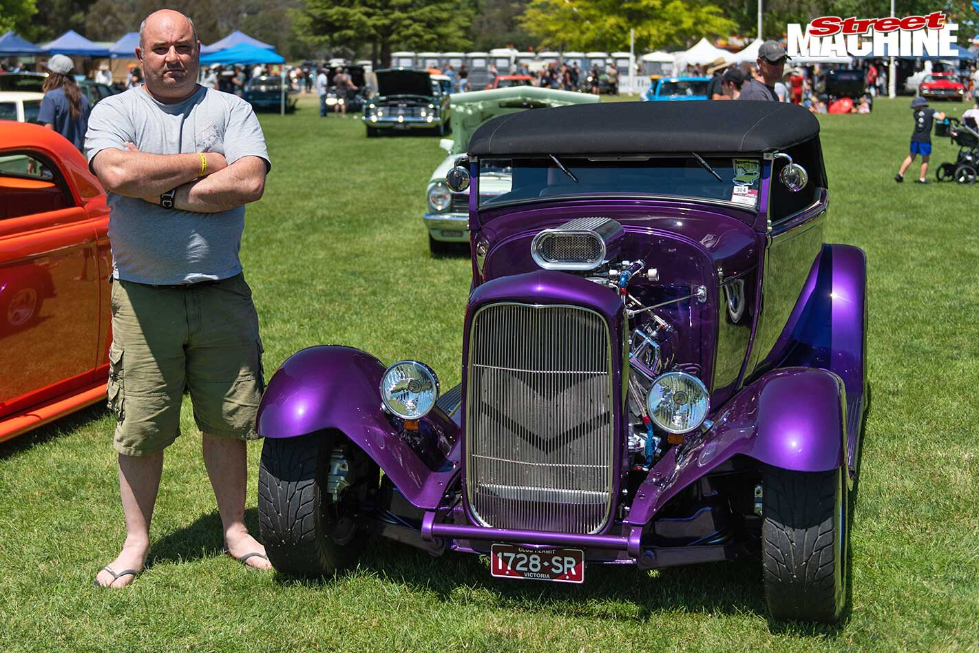 Ford Victoria tourer Bright rod run