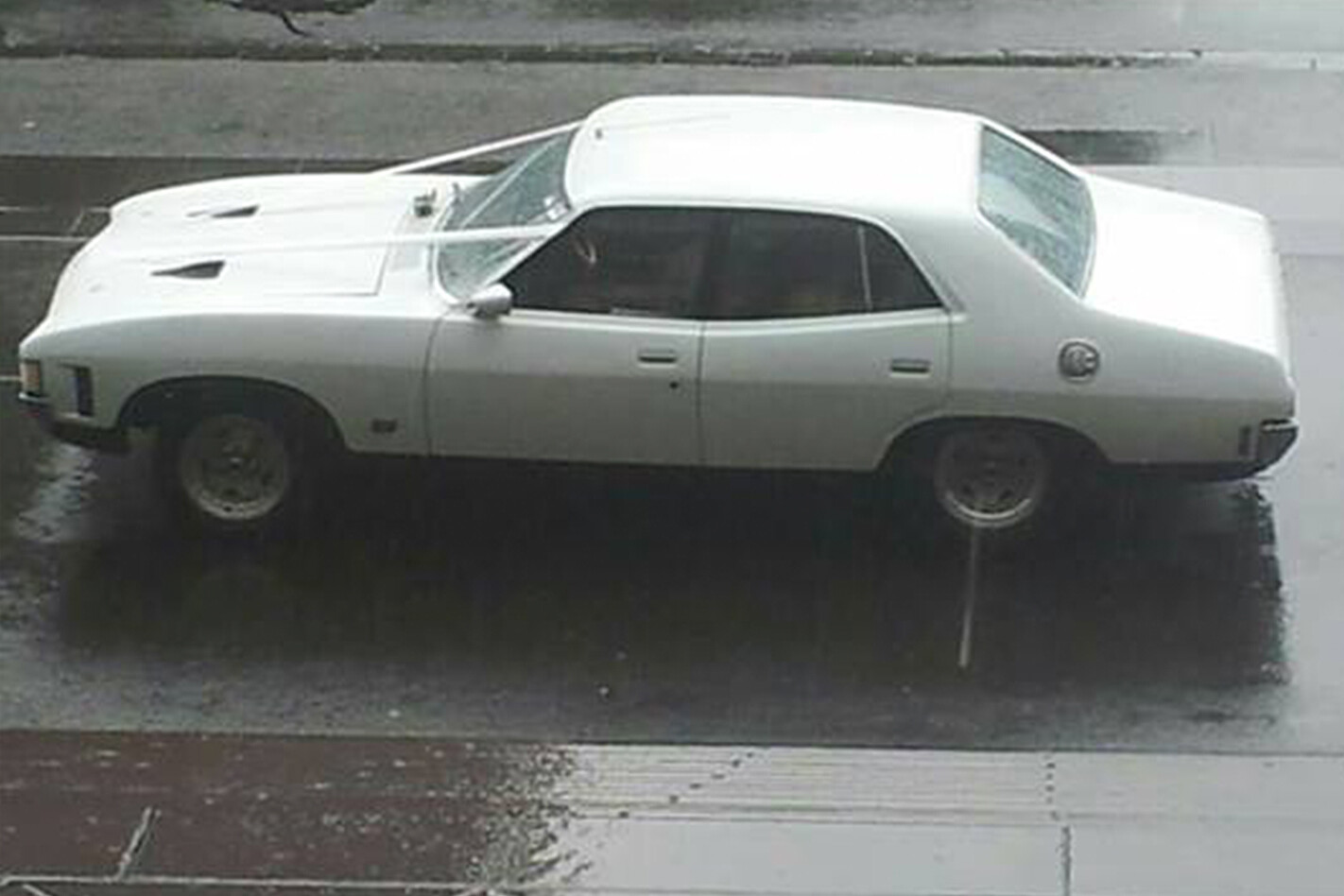 Peter Delis's wedding car