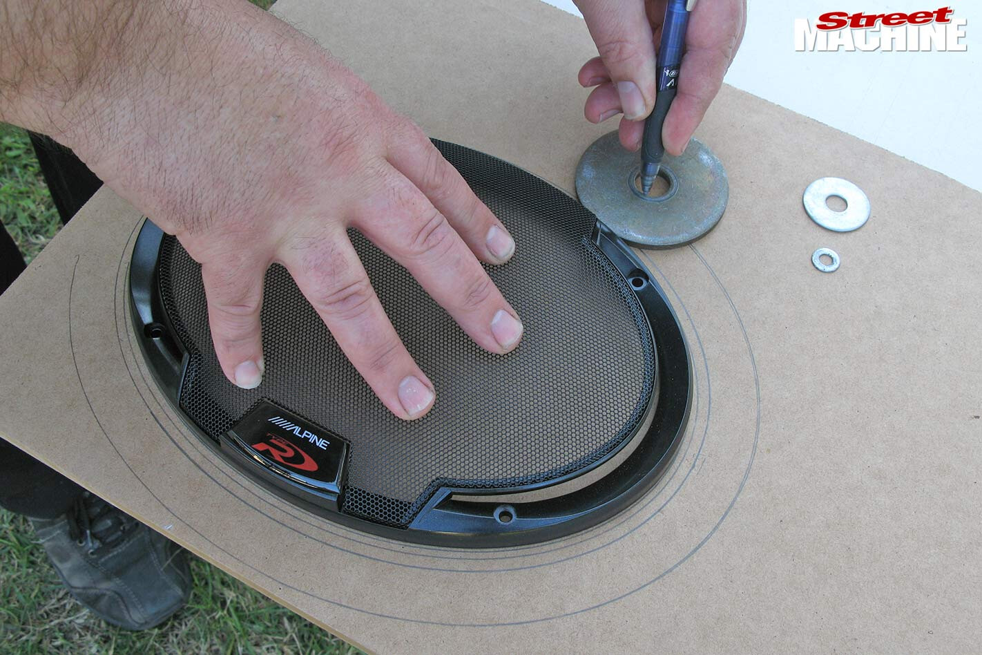 making a rear parcel shelf