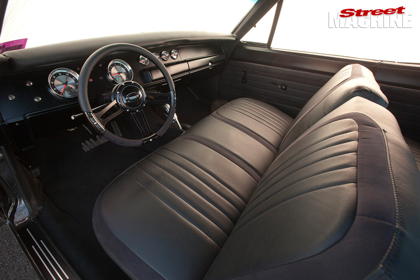 500-CUBE-1970-PLYMOUTH-SATELLITE-interior