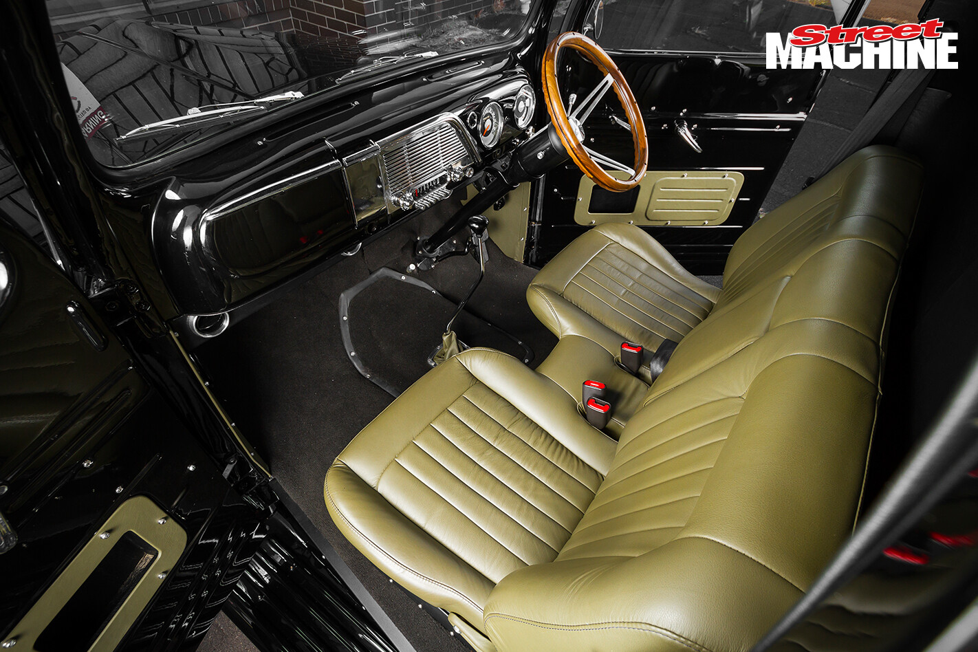 52 Ford F1 Pick Up Interior