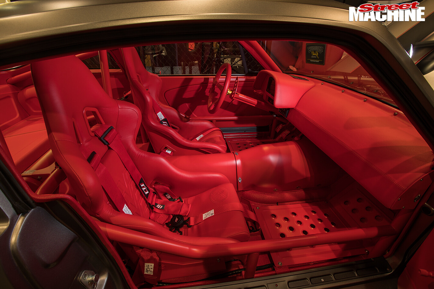 59779-ford -mustang -interior -sema