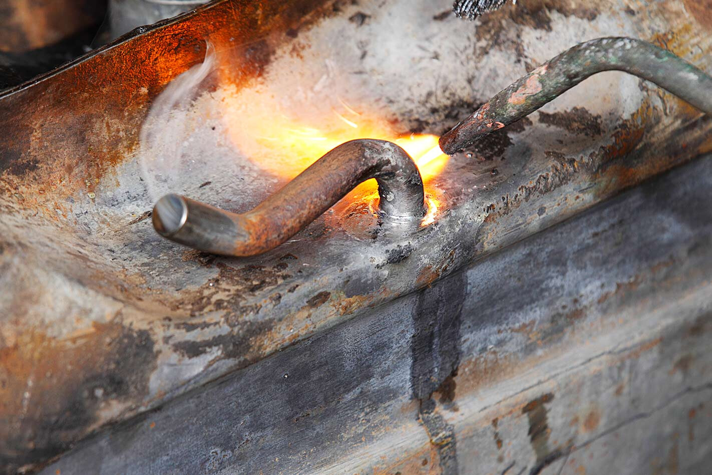 repairing a fuel tank