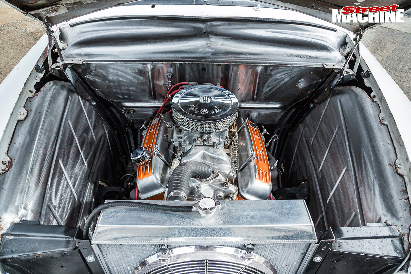 6950-ford -single -spinner -engine -bay