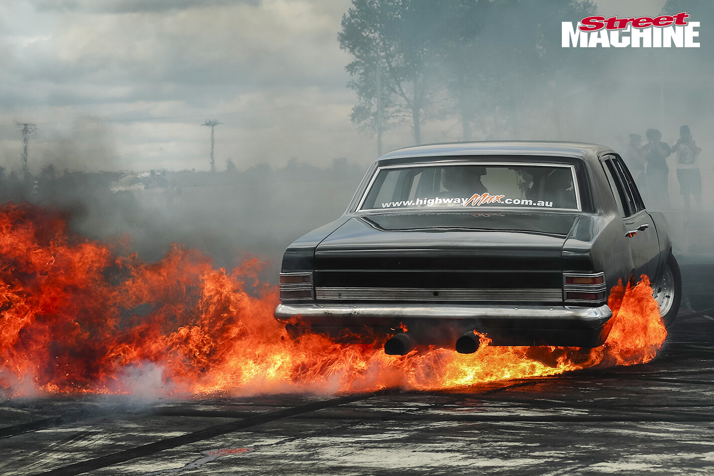 7_Steve Loader Holden HT Premier Burnout For Web