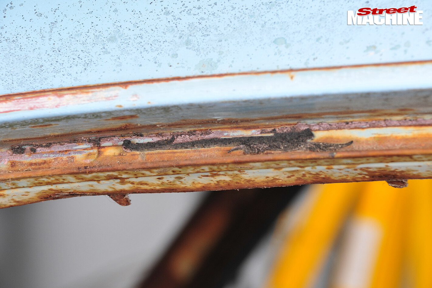 8-rust -door -channel