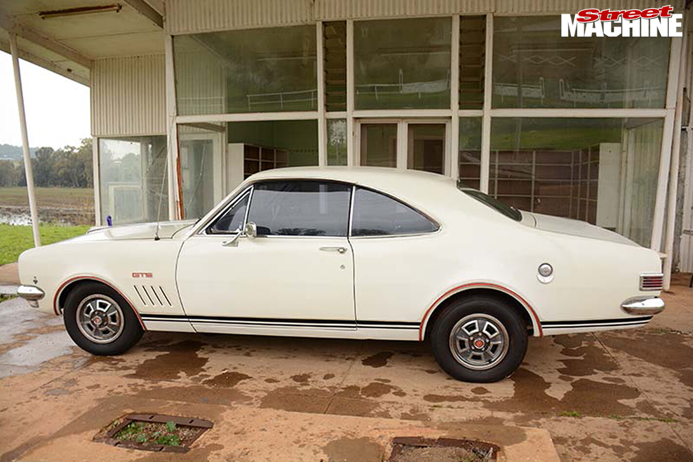99948-holden -auction