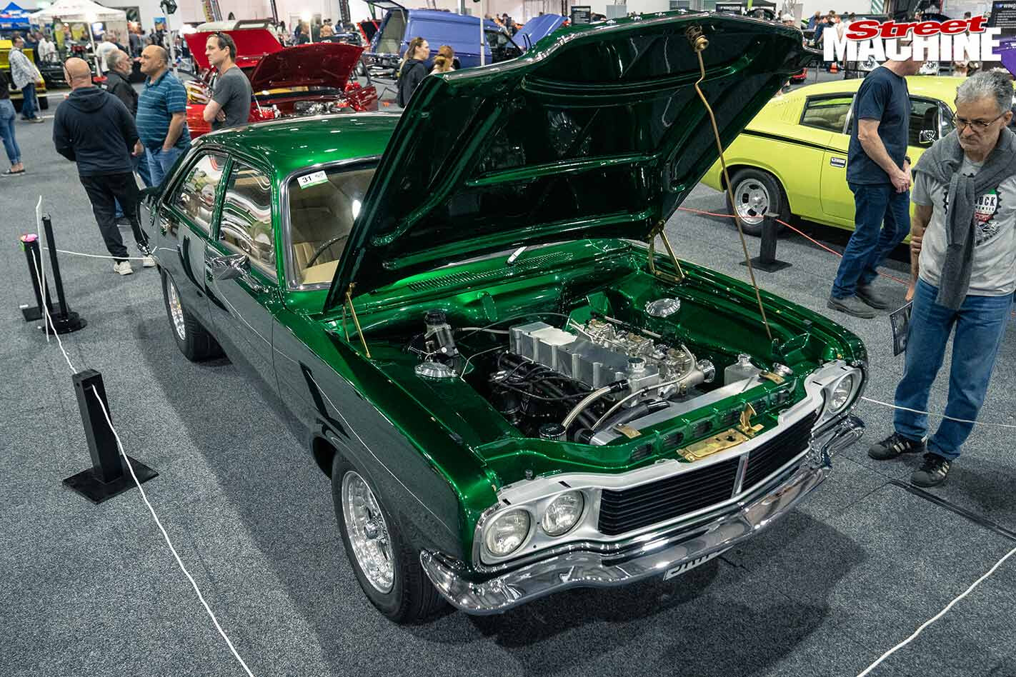 Chrysler KB Centura