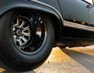 Street Machine Features Anthony Barone Vc Valiant Rear Wheel 3