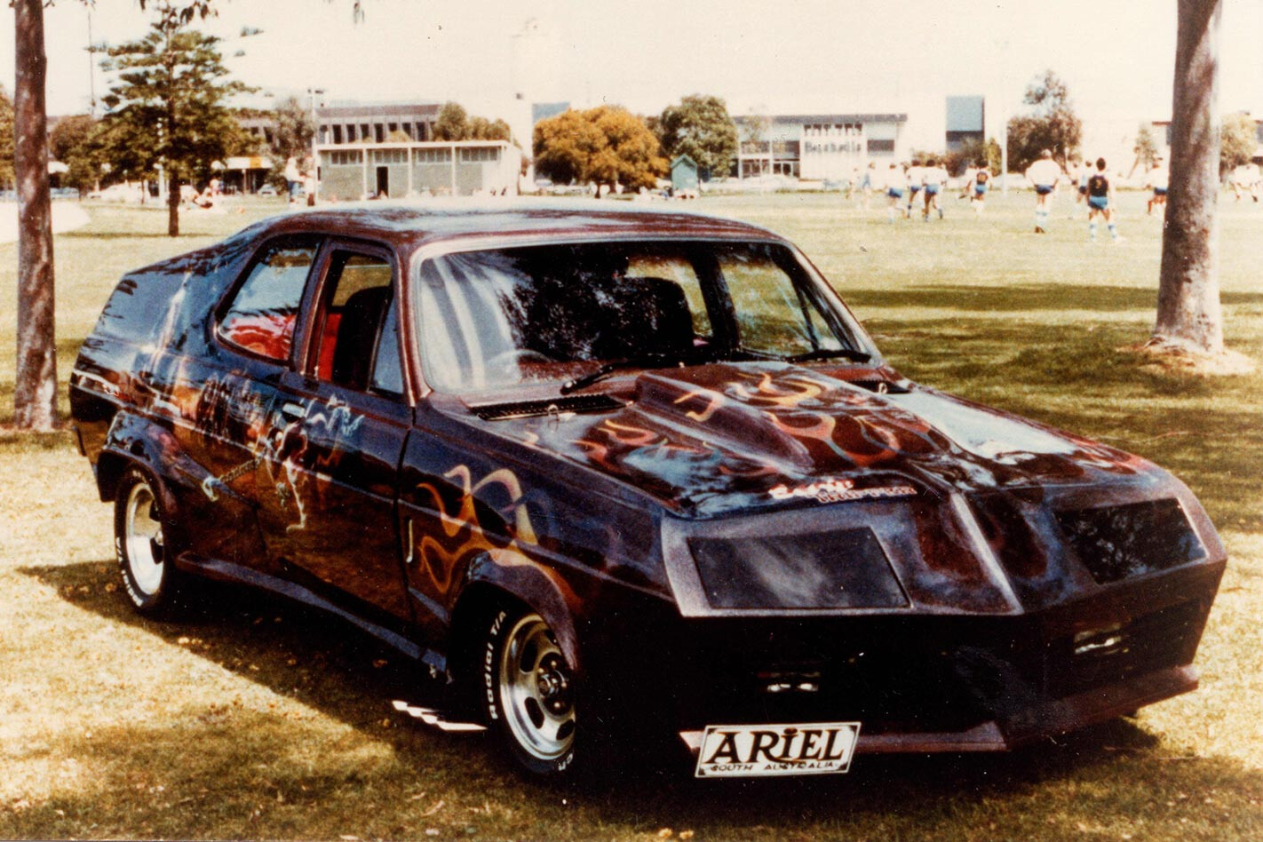 Ariel Customs