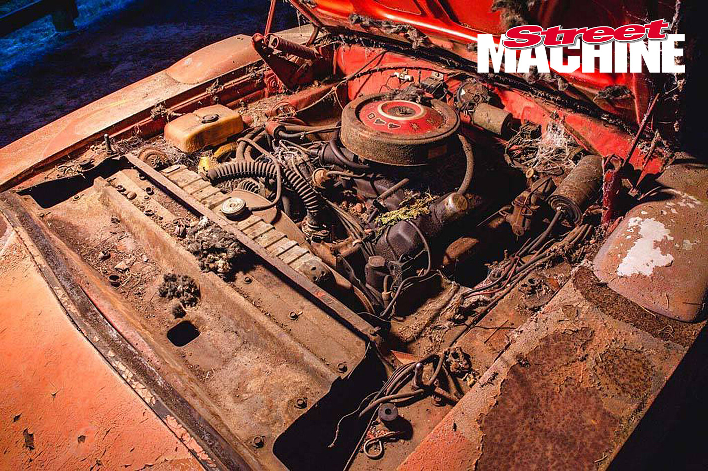 BARN-FIND-DODGE-DAYTONA Barn
