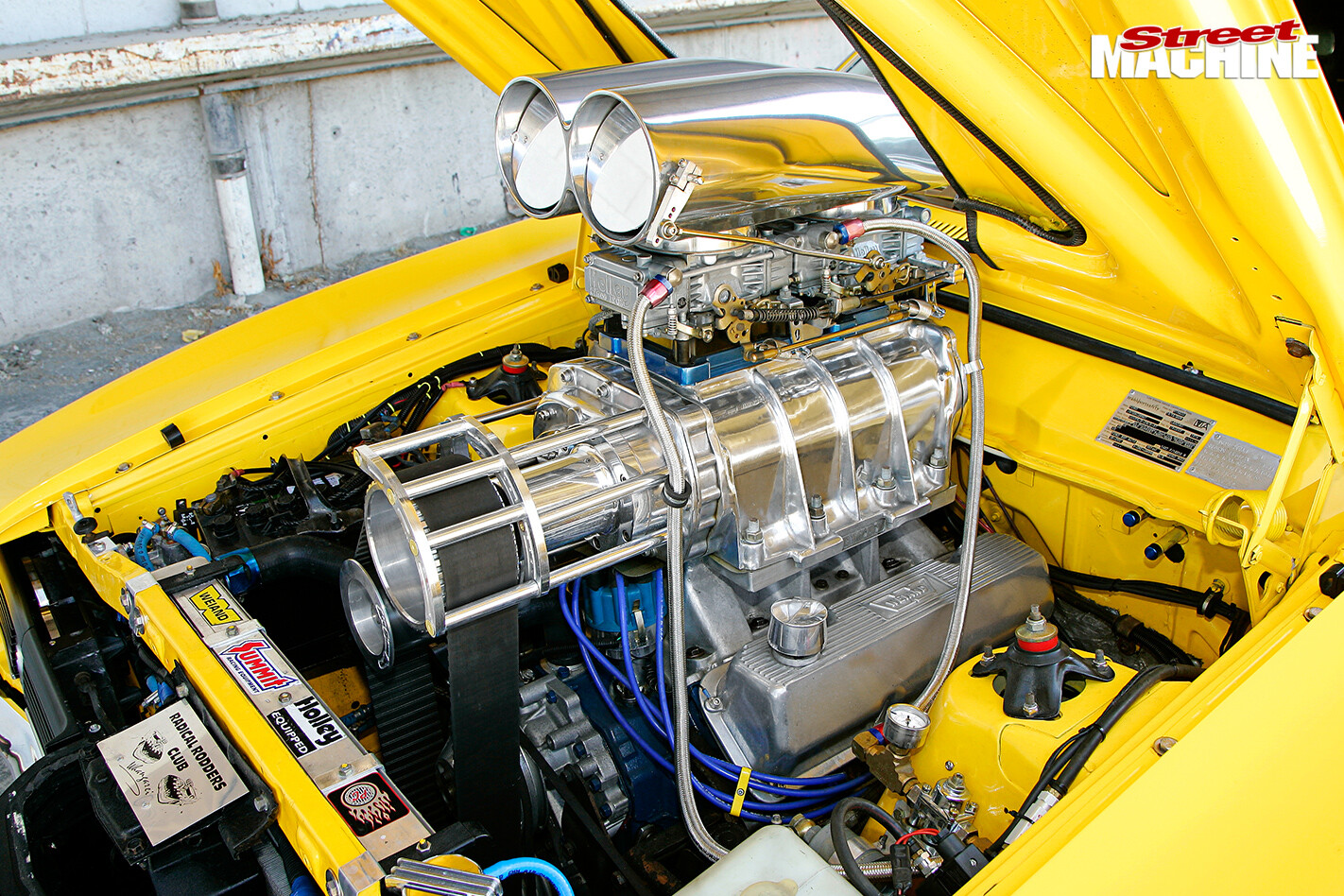 BLOWN-1973-FORD-LANDAU-engine