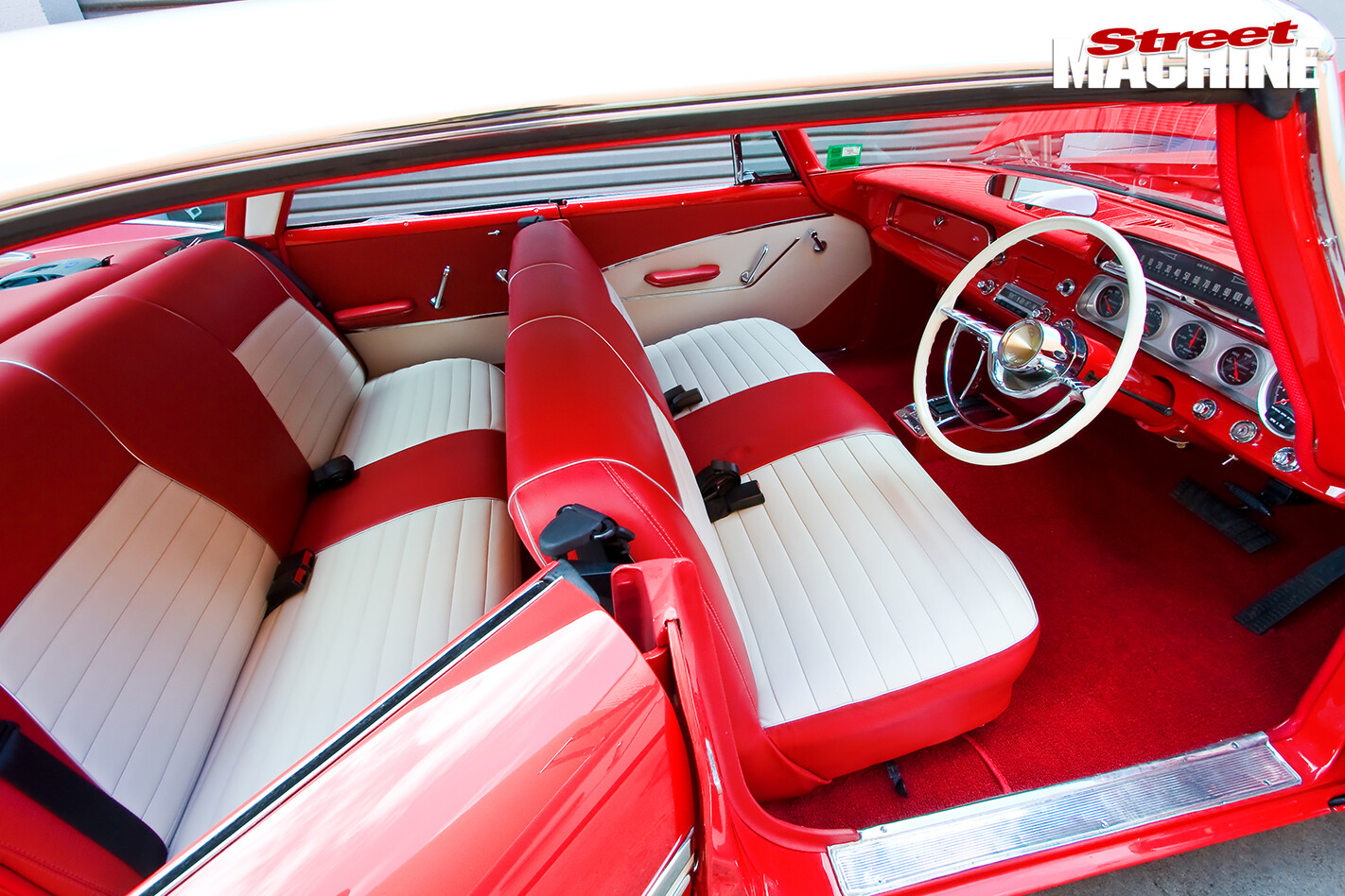 Blown -Plymouth -Belvedere -interior -1