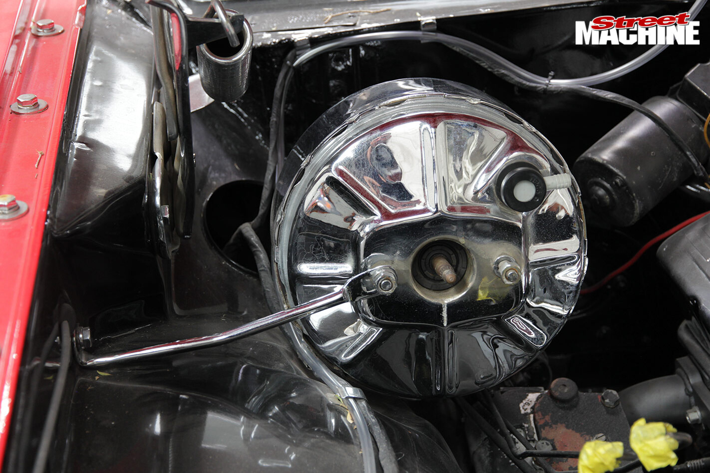 brake booster braces