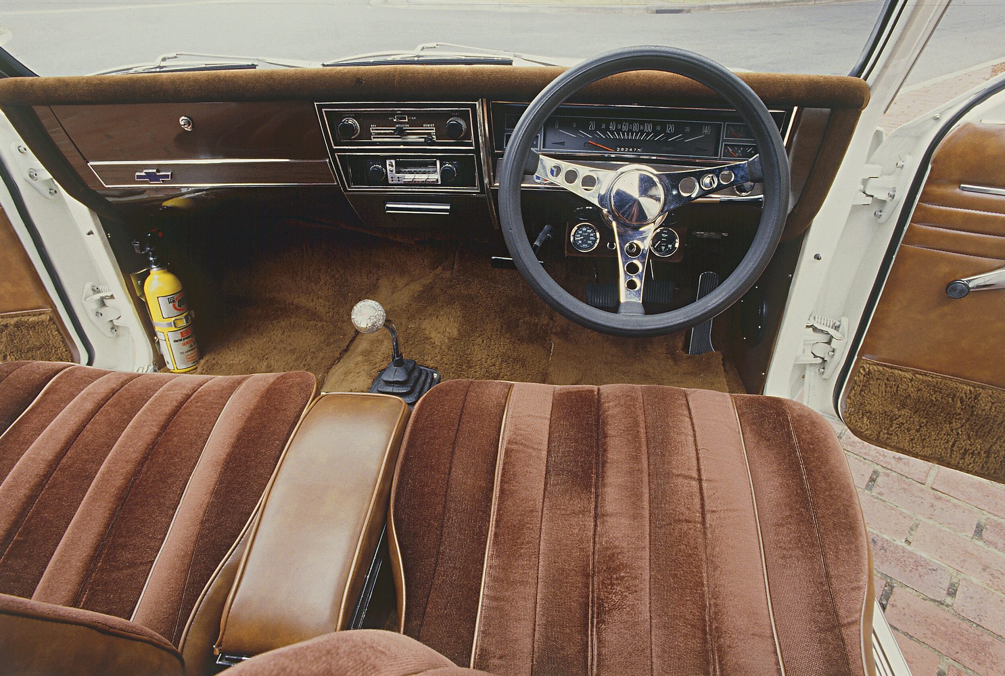 Street Machine Features Brookstick Hk Brougham Interior