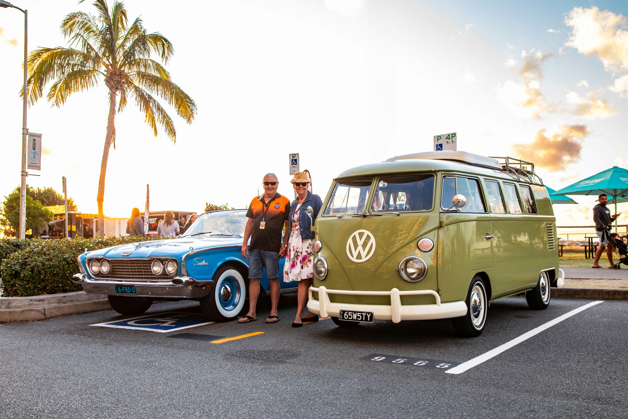 Bryan & Tracey Little VW Kombi & Galaxie Sunliner