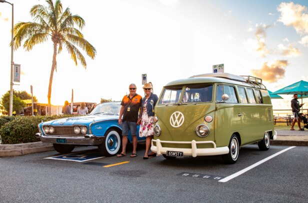 Bryan & Tracey Little VW Kombi & Galaxie Sunliner