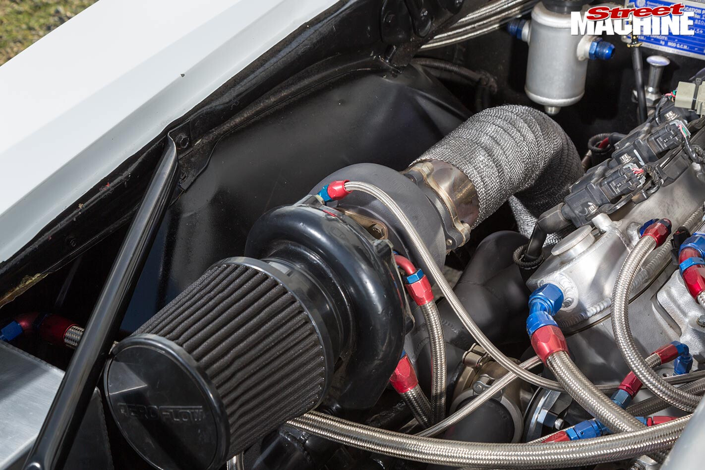 Chev Camaro engine bay