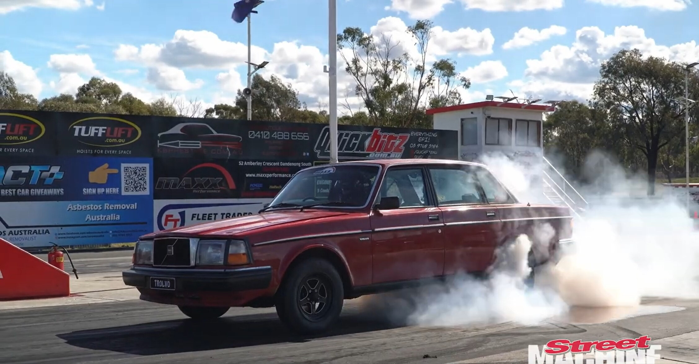 020f1199/carnage volvo 240 trolvo 3 jpg
