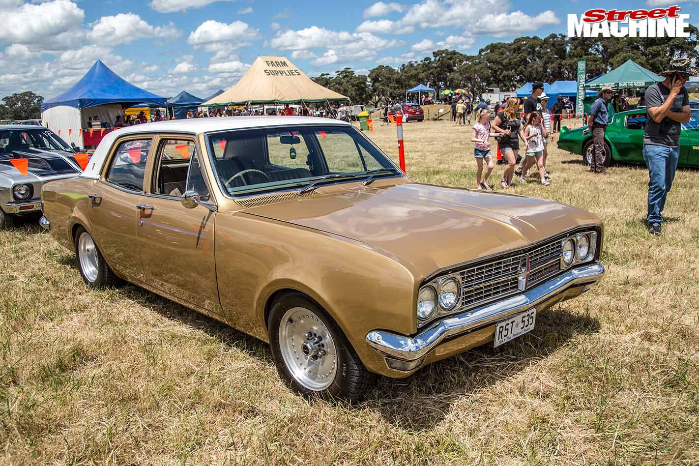 Holden Premier casterton street drags