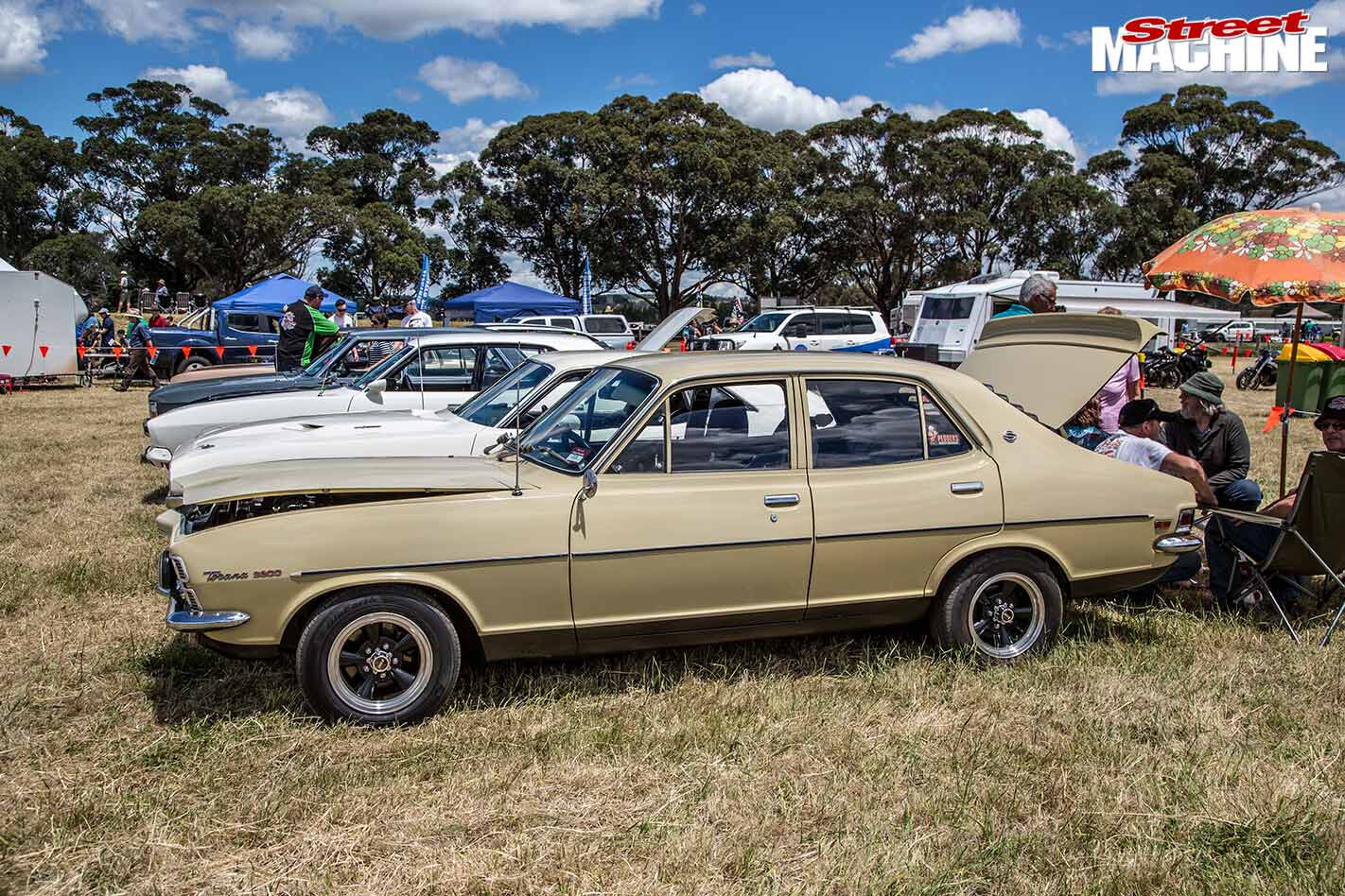 Holden Torana Casterton street drags