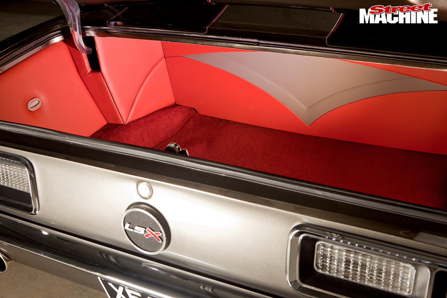 Chevrolet -camaro -boot