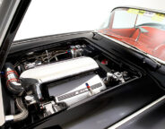 Chev Corvette engine bay