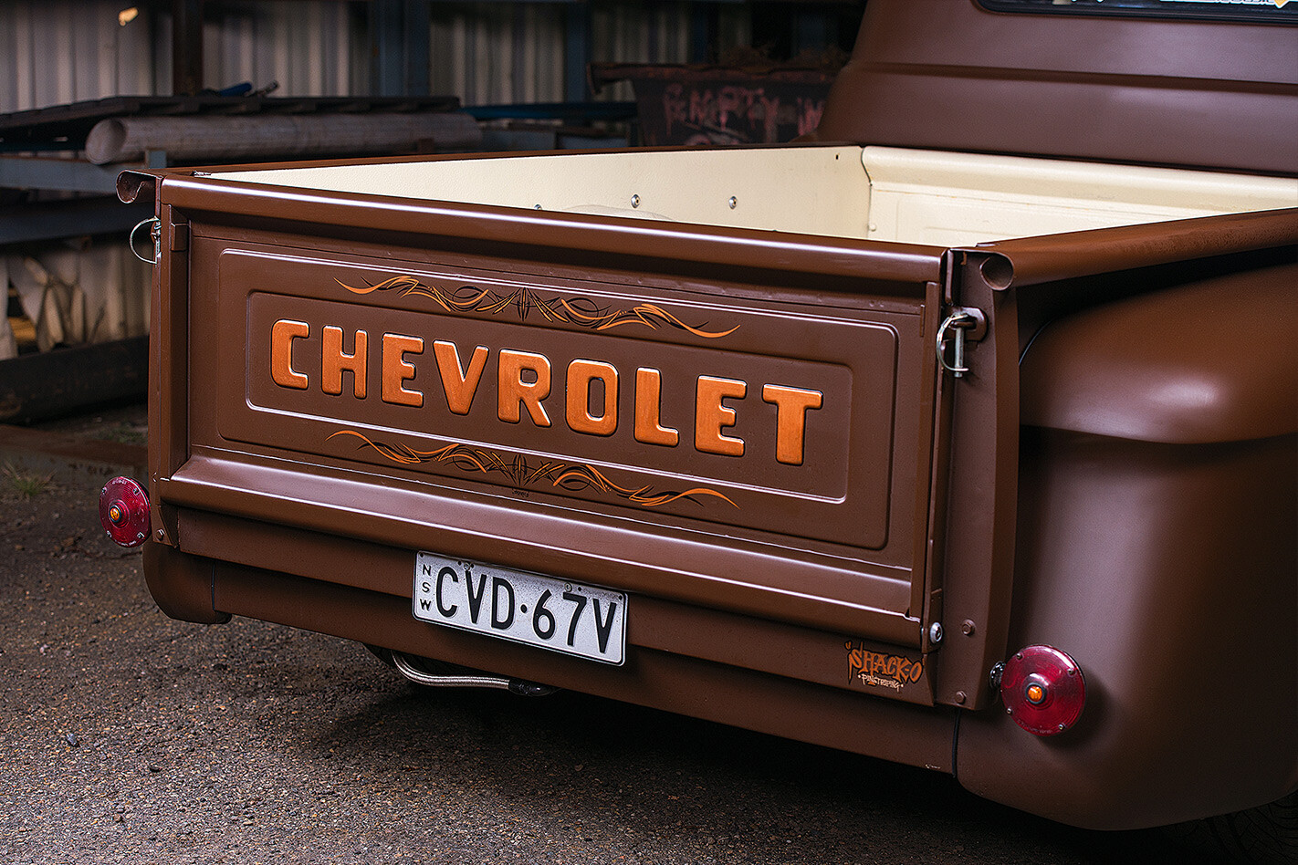 Chev pickup rear tray