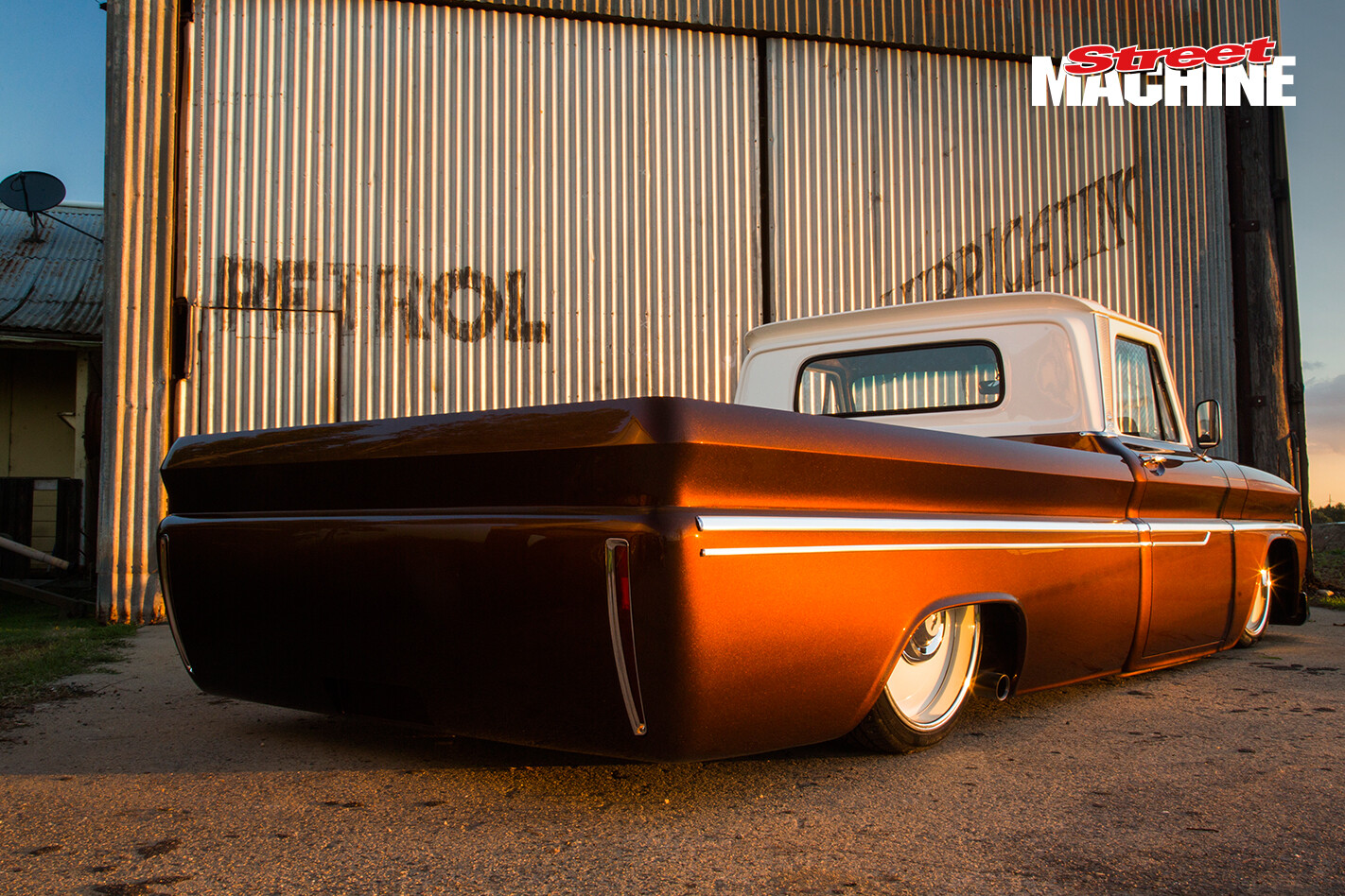 Chevy C10 Pick Up Custom Low LS1 6