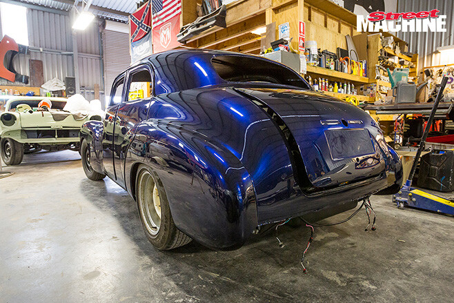 Chopped FX Holden 5