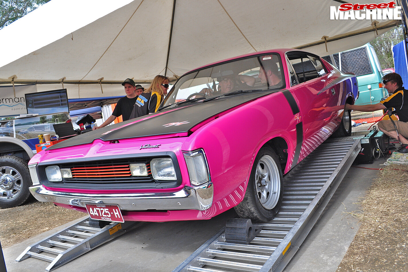 Chrysler -R-T-Charger -on -dyno -cotm