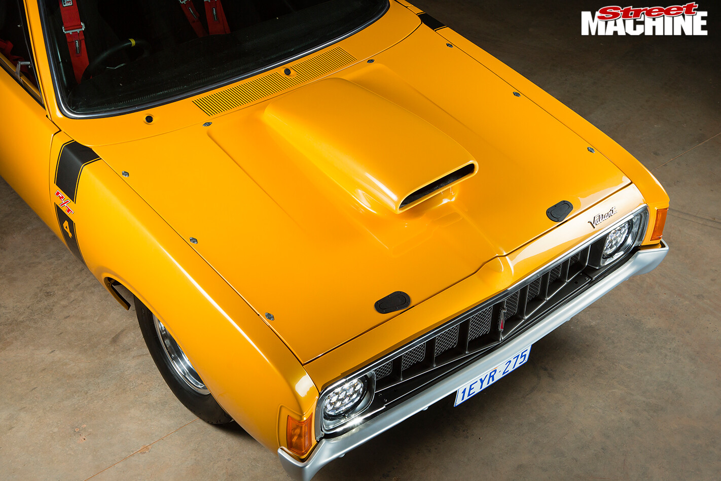 Chrysler -valiant -e 55-charger -bonnet