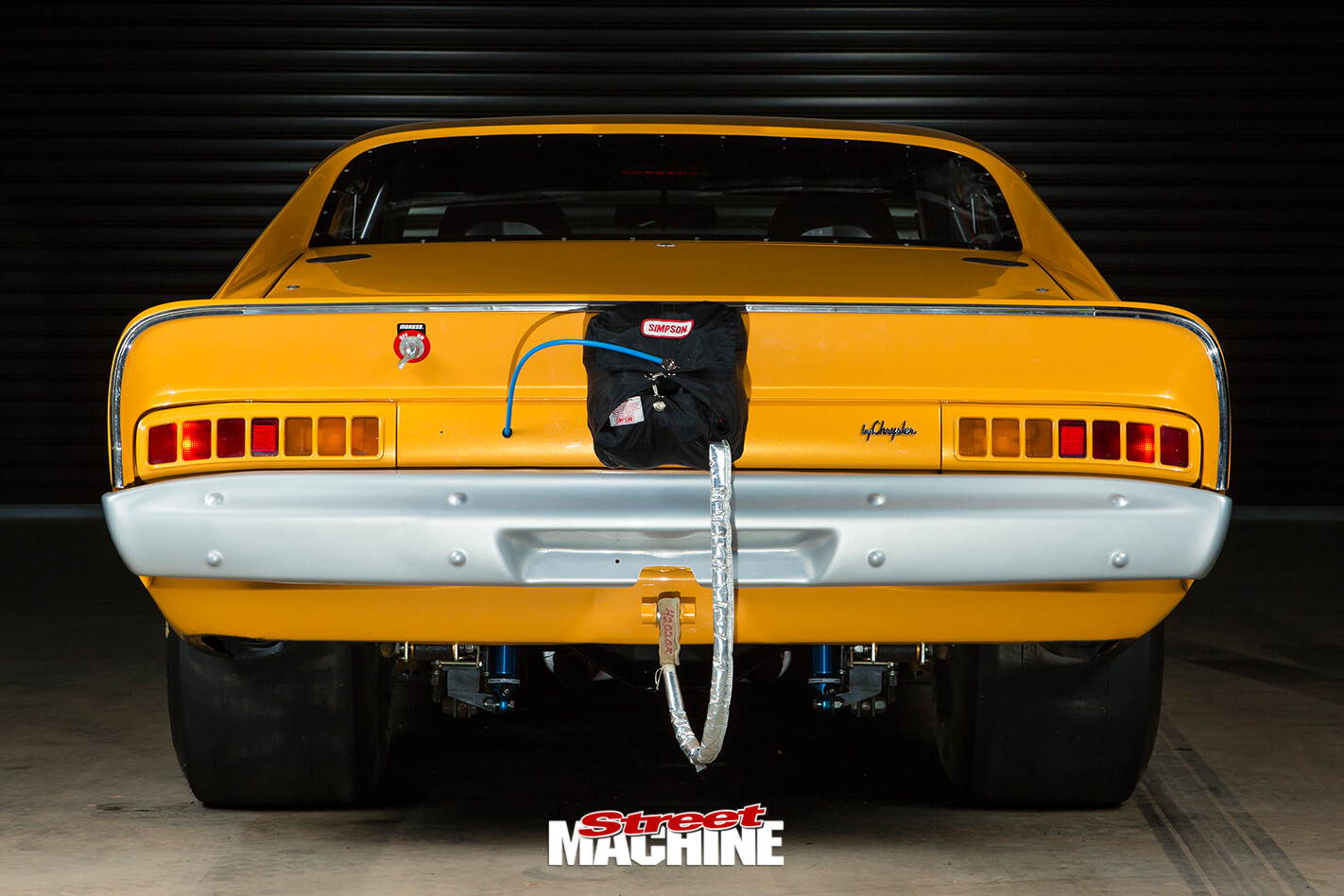 Chrysler -valiant -e 55-charger -rear -view