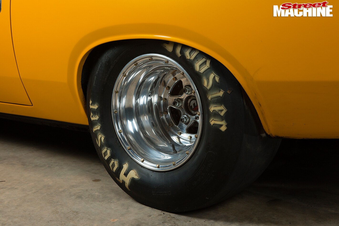 Chrysler -valiant -e 55-charger -wheel