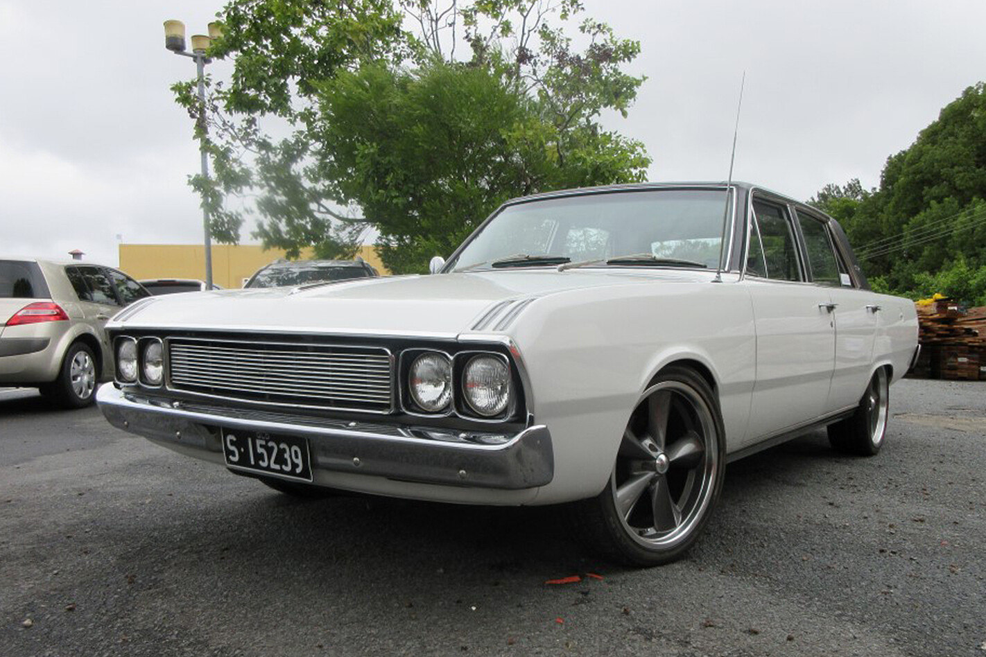Chrysler Valiant VG VIP