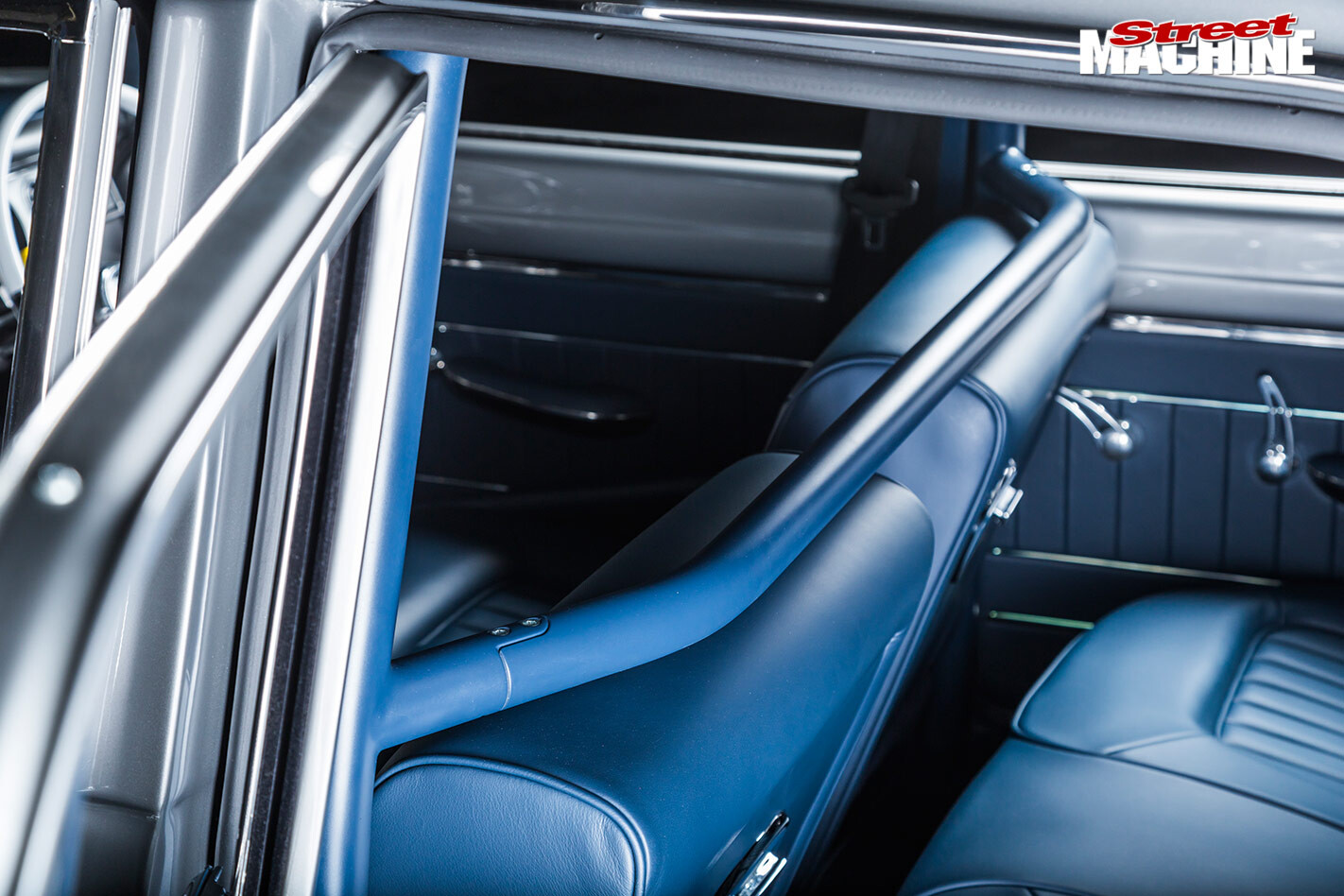 VC Valiant interior