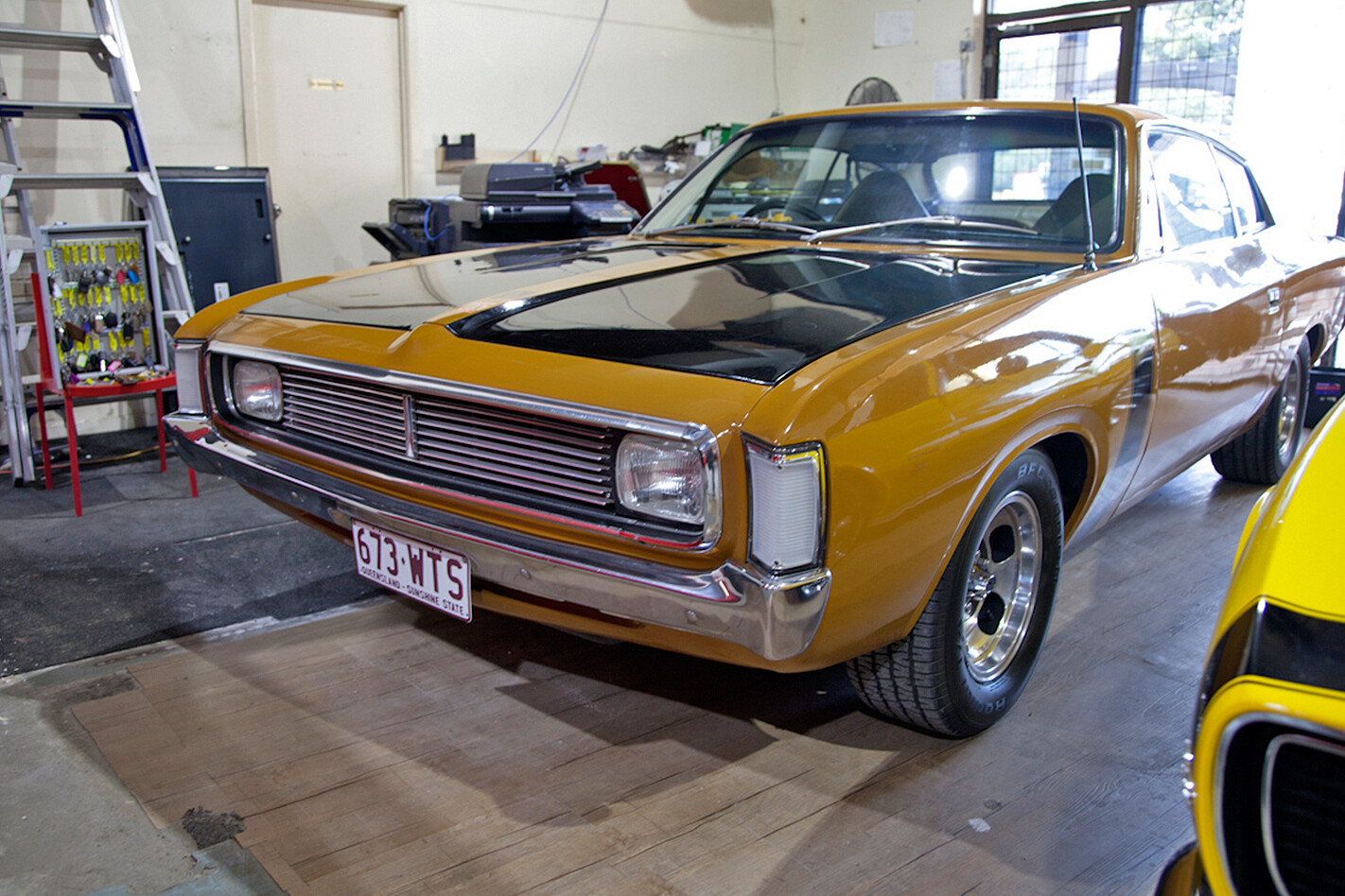 Chrysler VH Valiant Charger