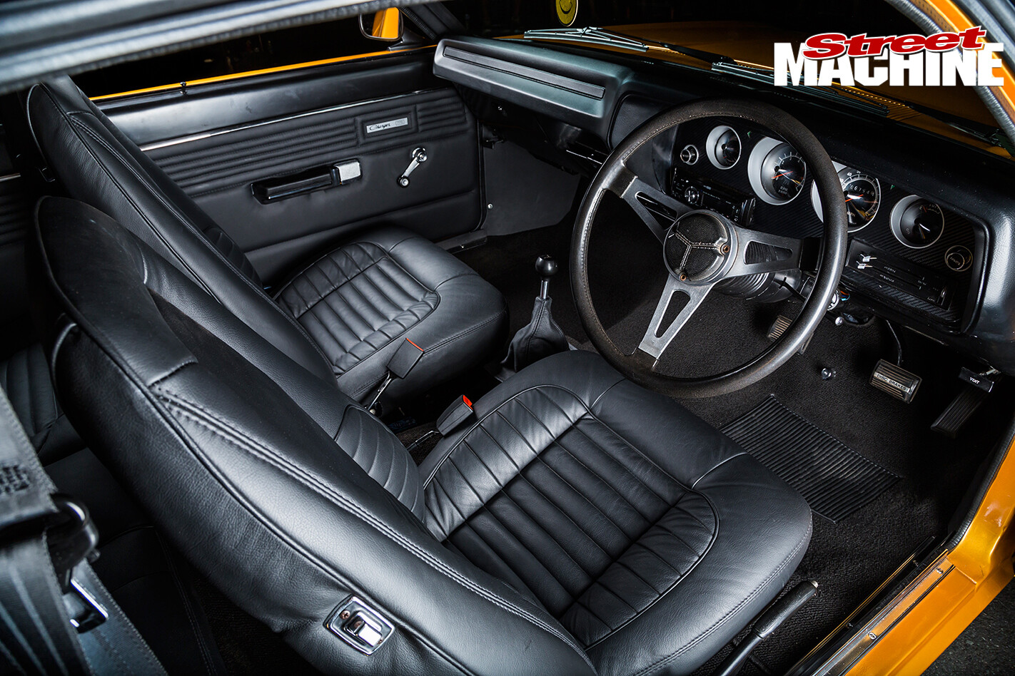 Chrysler -VJ-Charger -interior