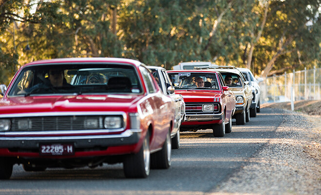 Chryslers on the Murray 2017