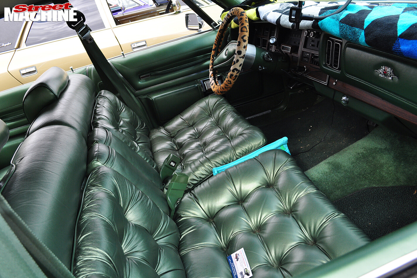 Chryslers -on -the -murray -New -Yorker -sedan -interior