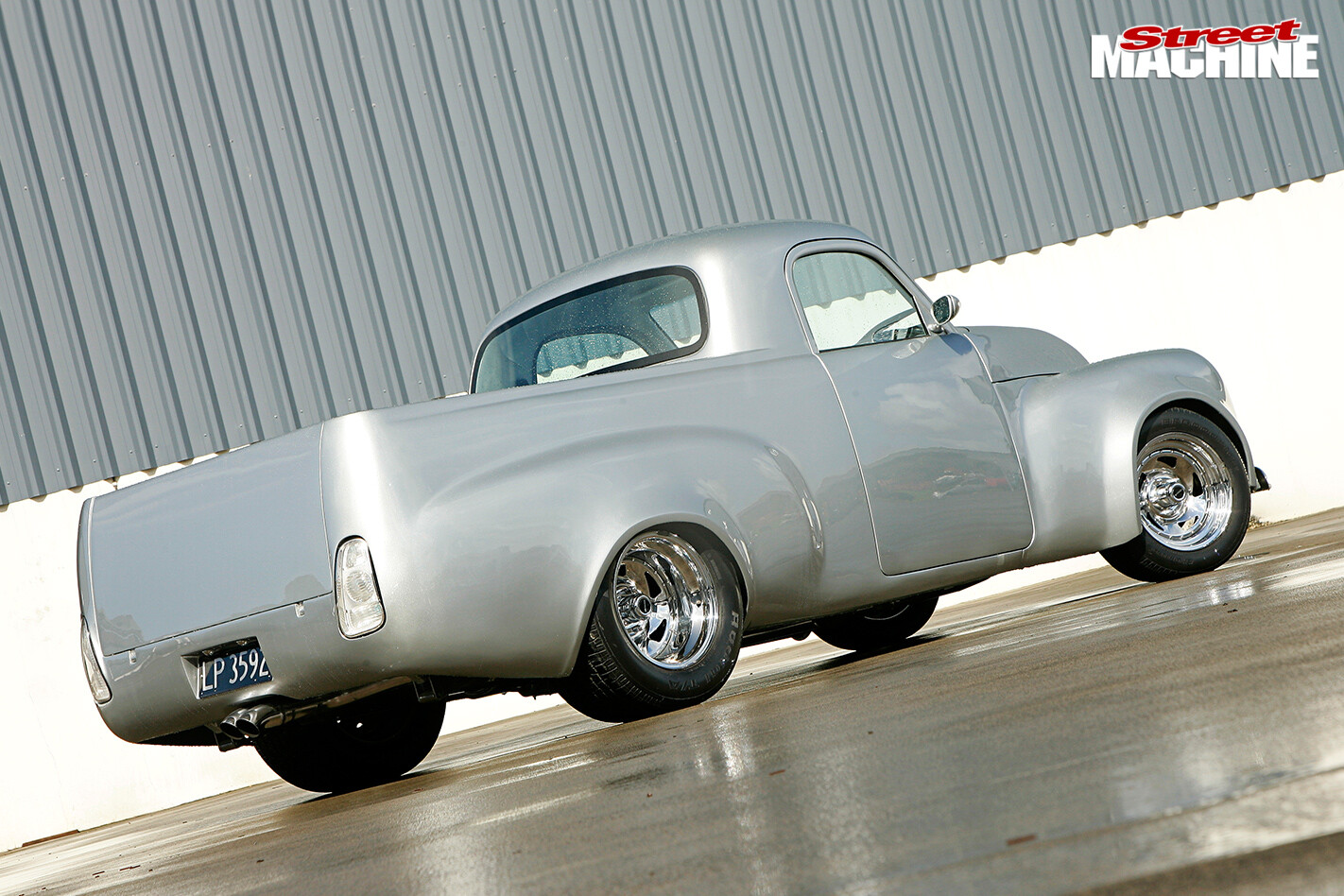 CLASSIC-1955-HOLDEN-UTE-rear