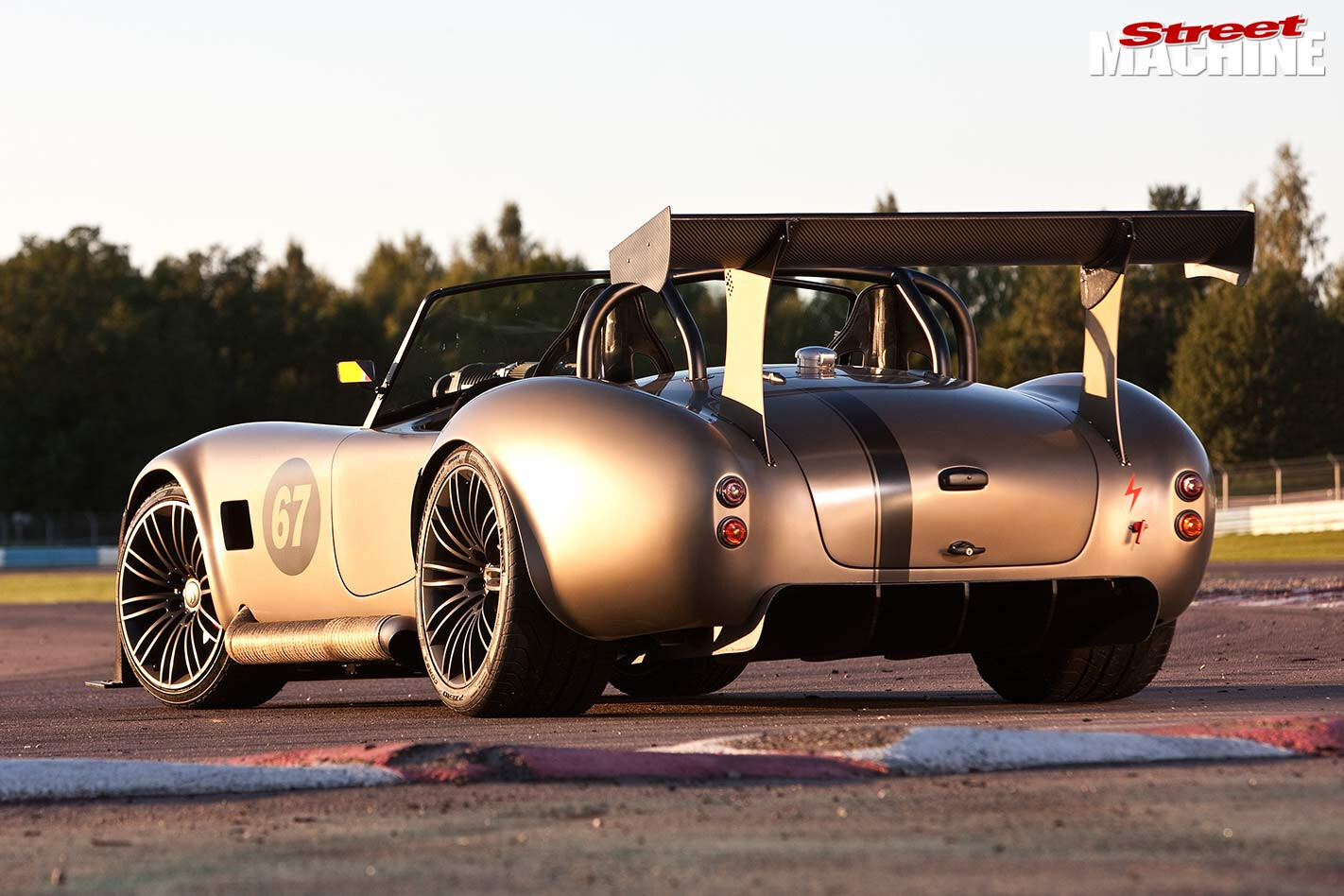 Mercedes-Benz V12 Cobra rear