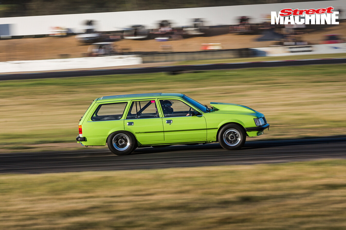Commodore Wagon 8125 Nw