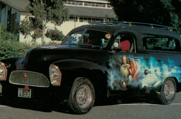 Pat Fay's 'Humpy Mekka' FJ hearse
